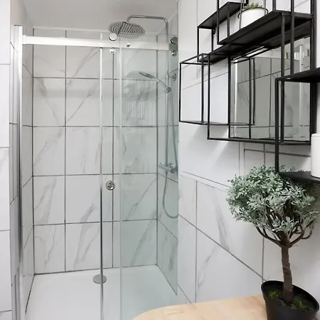 Le Repere Du Gentleman * Каркассон