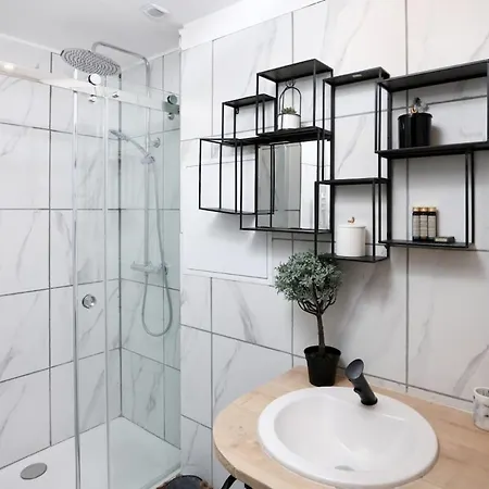 Апартаменты Le Repere Du Gentleman *